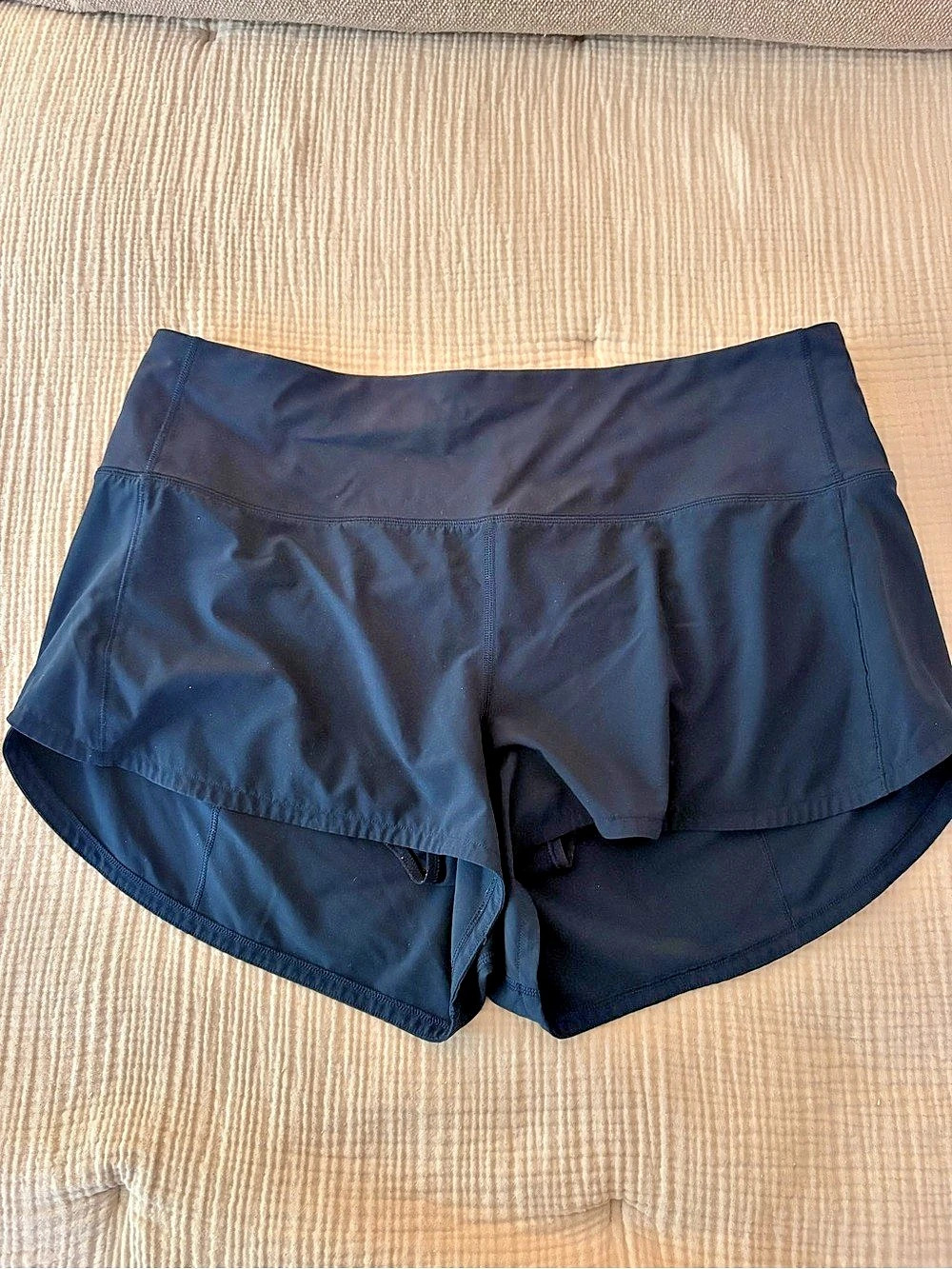 Lululemon Track That Mid-Rise Lined Short 5" Navy Size 12